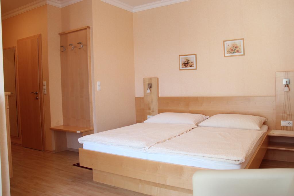 Bed and Breakfast Haus Renee Podersdorf am See Pokój zdjęcie